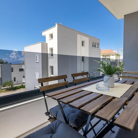 Apartments Marusic Makarska Exterior foto