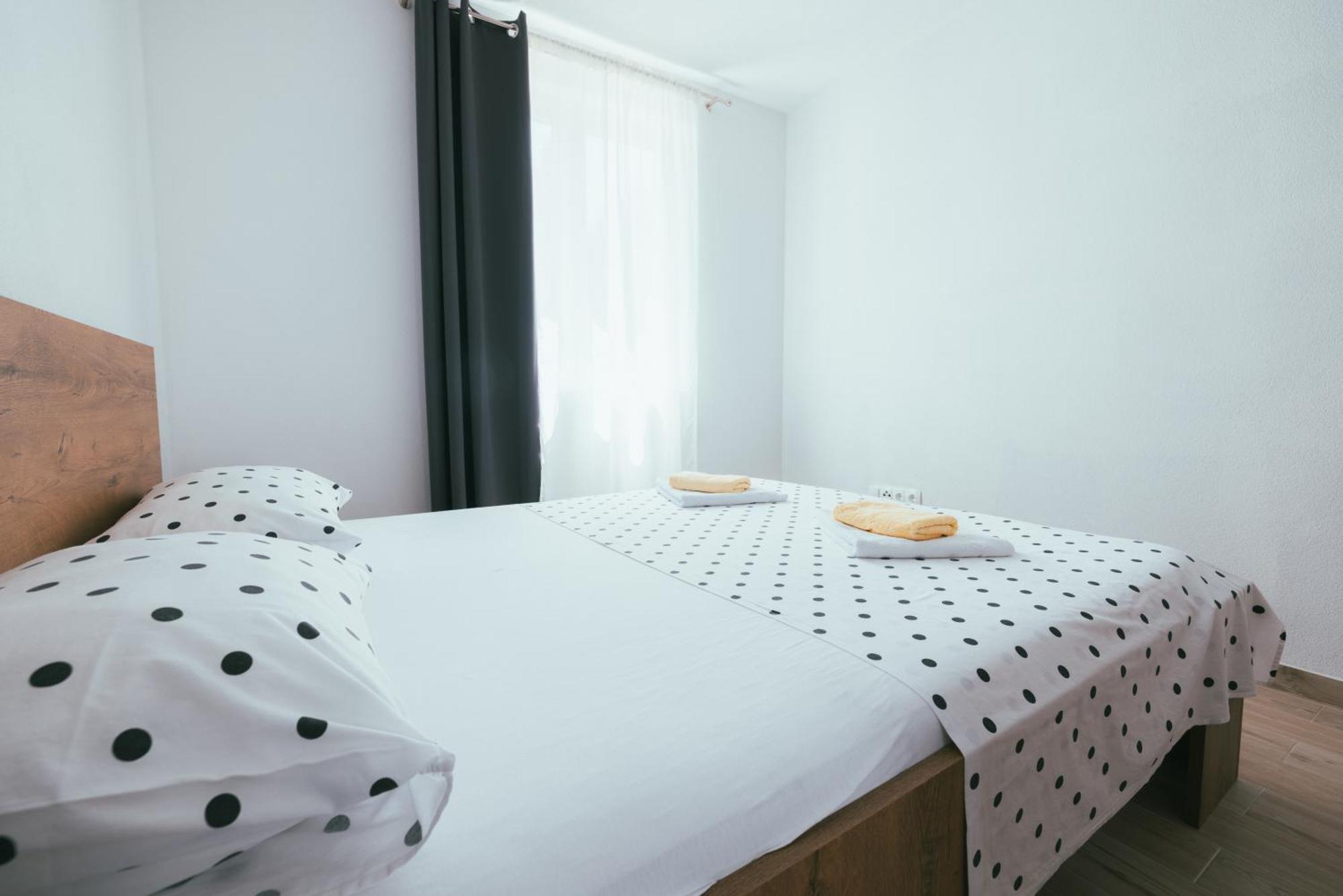 Apartments Marusic Makarska Exterior foto
